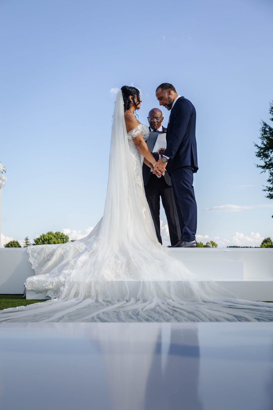Fotografía de bodas en Charlotte, NC por Carlos Soto — cobertura documental de boda