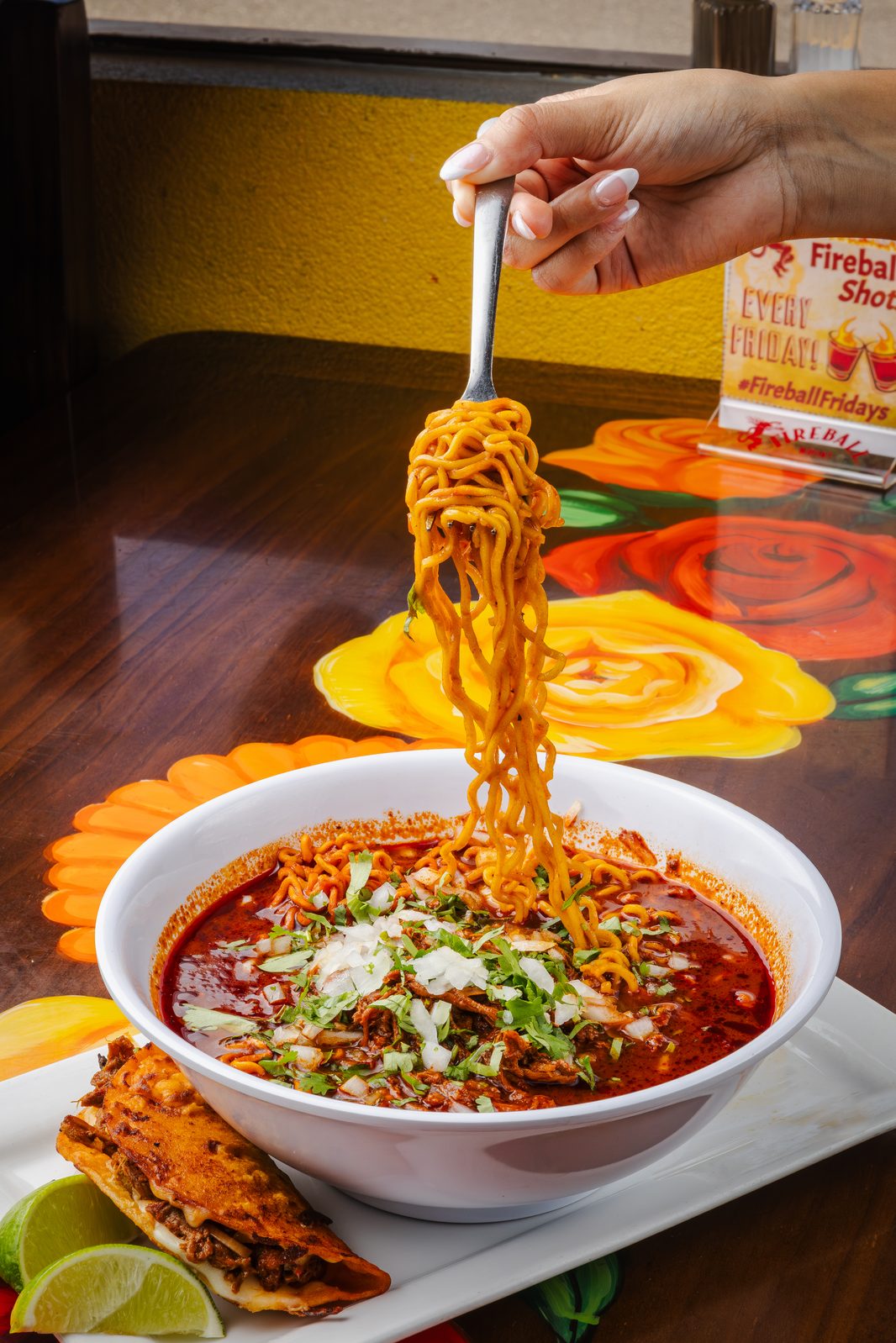 Fotografía de comida en Charlotte, NC por Carlos Soto — contenido de platillos y menú de restaurante